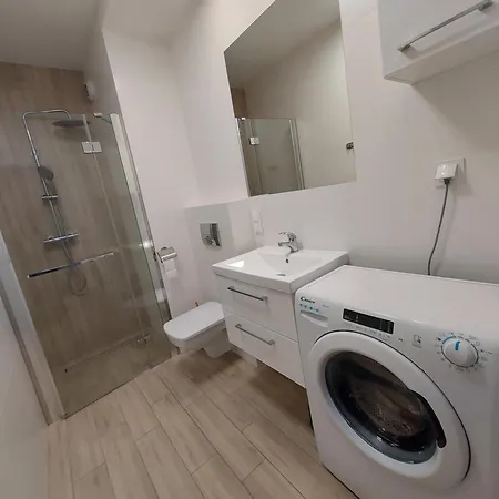 Skyres Z Parkingiem Rzeszów